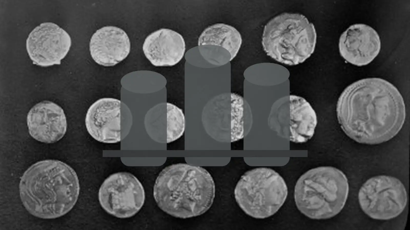 Промышленное оборудование на нейтральном производственном фоне
